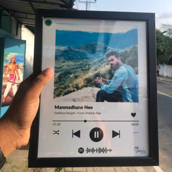 Customized Spotify Photo Frame - Image 6