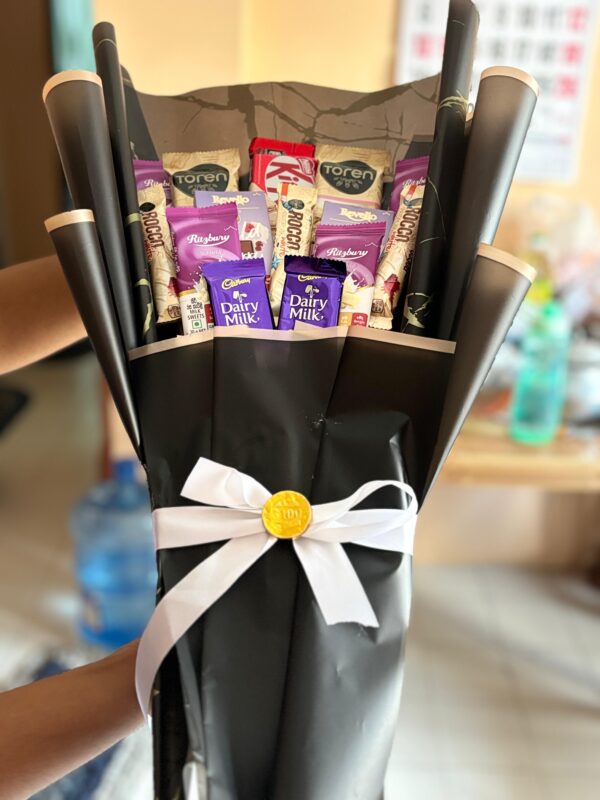 Chocolate Bouquet II - Amazely Gifts - Customized Gifts In Trincomalee Sri Lanka