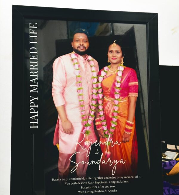 Customized Wedding Photo Frame - Image 2