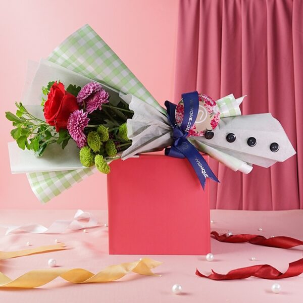 Customized Flower Bouquet - Image 5